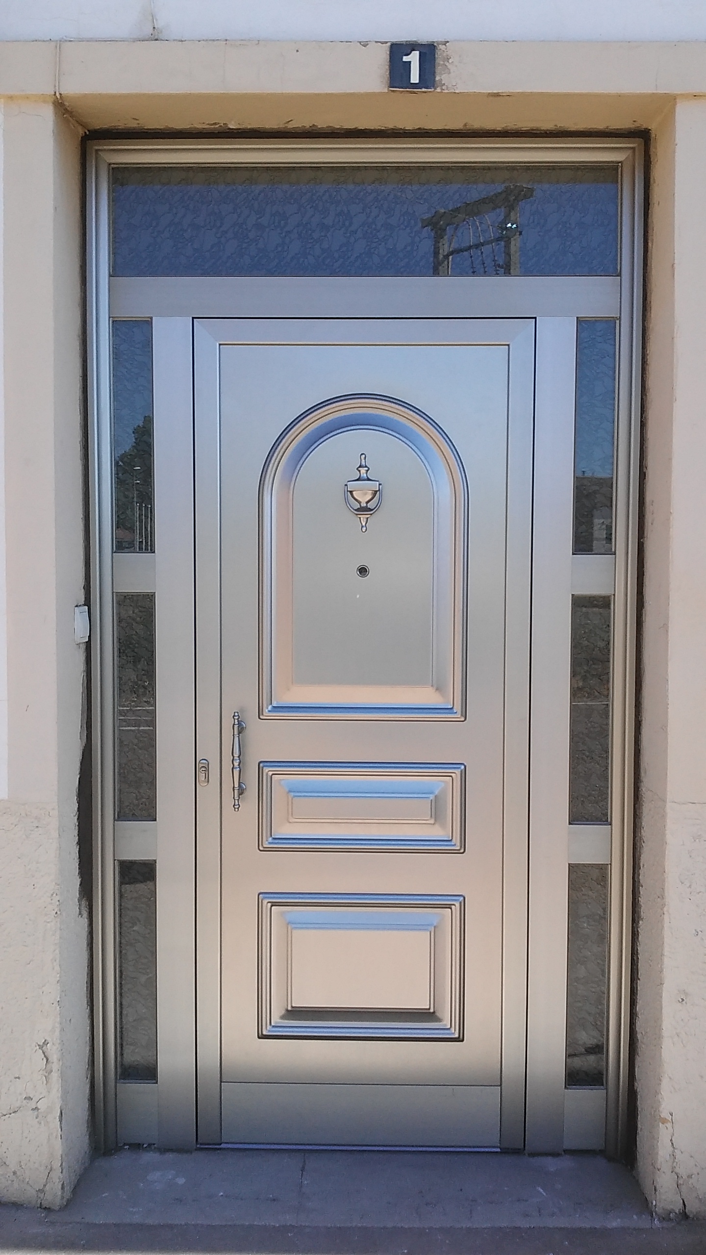 Puerta Aluminio